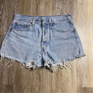 LEVI’s 501 denim shorts